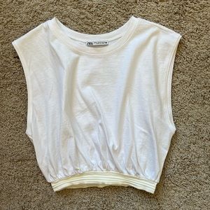Zara cinched waist white tee!
